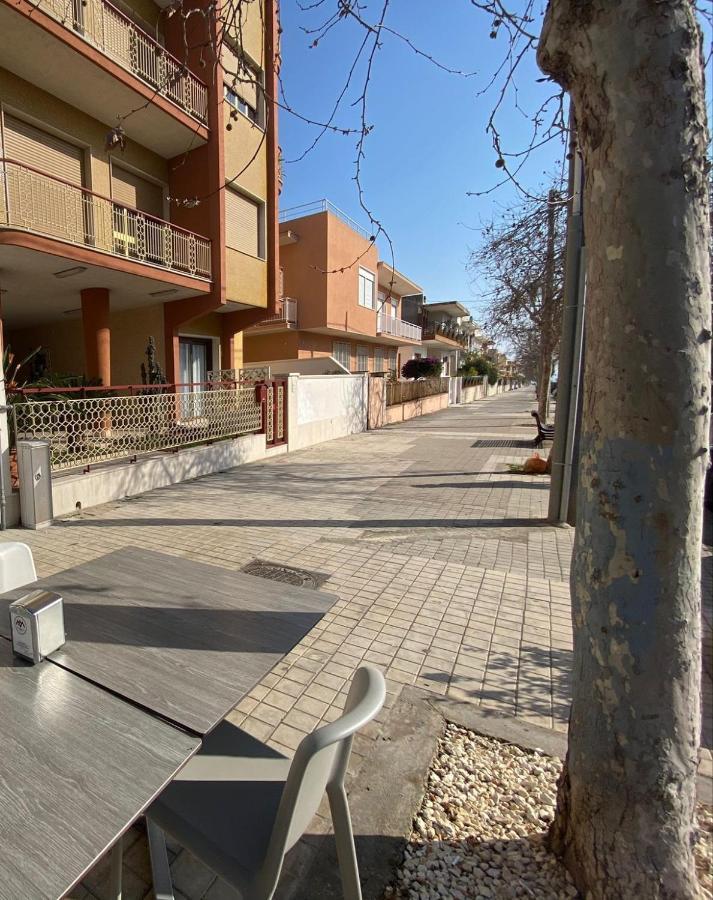 Sun Holiday Avola Zewnętrze zdjęcie